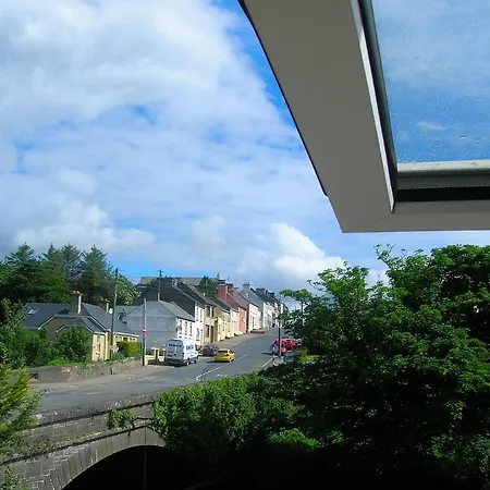 Riverbank Nyaraló Scarriff