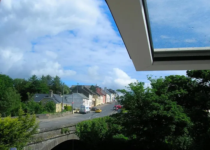 Riverbank Holiday home Scarriff (Clare)