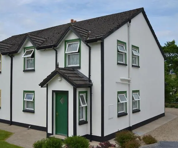 Riverbank Holiday home