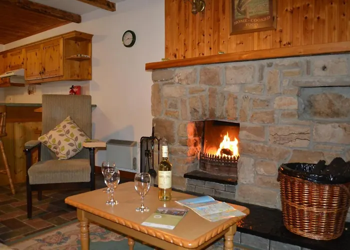 Riverbank Holiday home